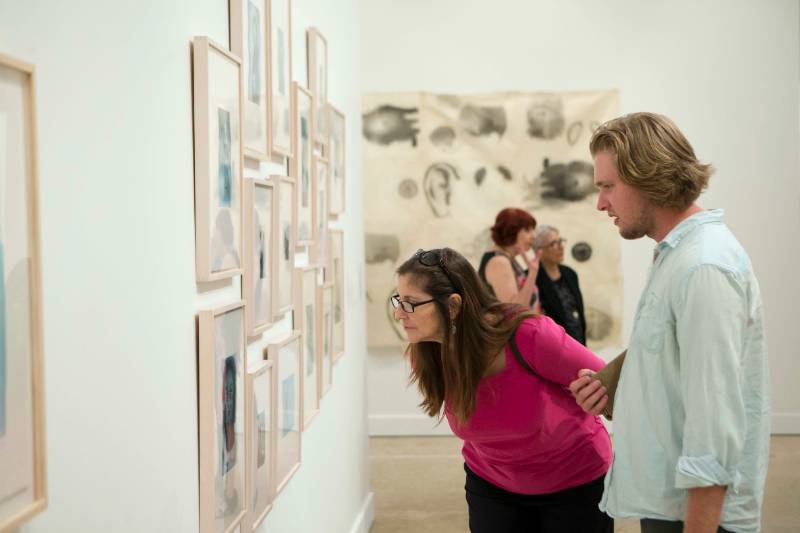 Kiki Smith and Paper: The Body, the Muse, and the Spirit Kiki Smith and Paper: The Body, the Muse, and the Spirit